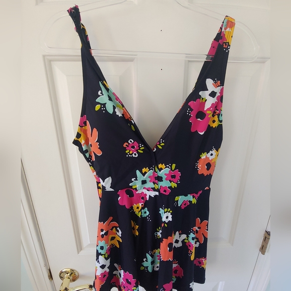 NWOT Anne Cole Black / Multi Floral Island Bloom Plunge Swim Dress – Size 12 - Picture 2 of 8